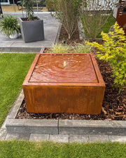 Gartenbrunnen aus Cortenstahl - steelbuddy.living